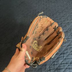 Youth Baseball Glove 