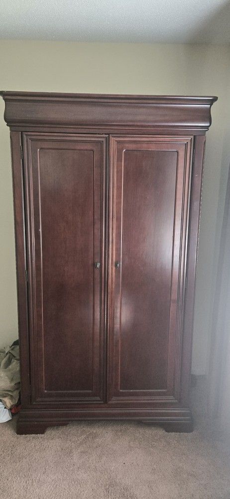 Solid Wood Cabinet