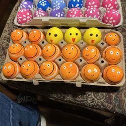 Cascarones Con Confetti De Easter Docena 5 Dólares 