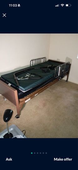 Adjustable hospital Bed