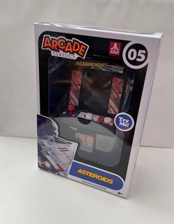 New Atari asteroids handheld game in box rare