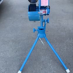 Jugs Sports Lite-Flite Machine 