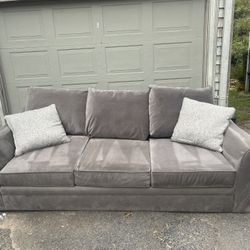 Comfortable Bernie & Phyls Sofa