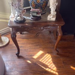 End table 