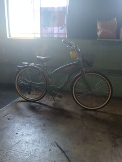Green brown hardly used bike cruiser