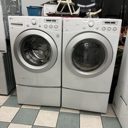 LG Washer And Dryer Set( Delivery Available)