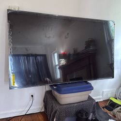 50 In TCL Tv  Roku Smart Tv 