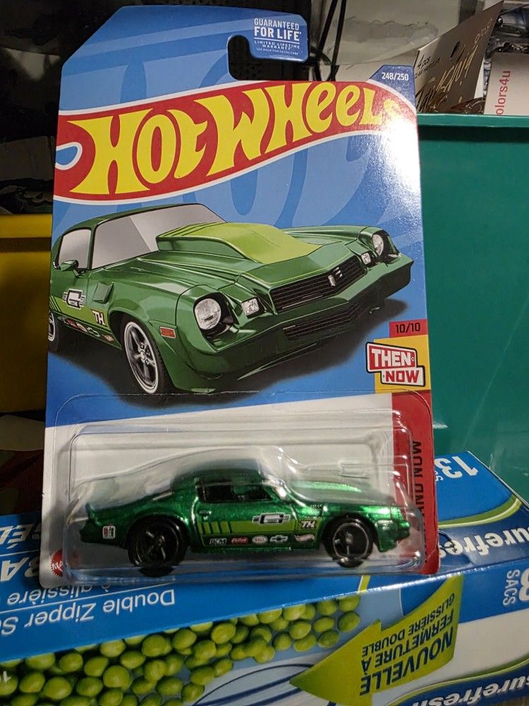 Hot Wheels Super Treasure Hunt 81 Camaro