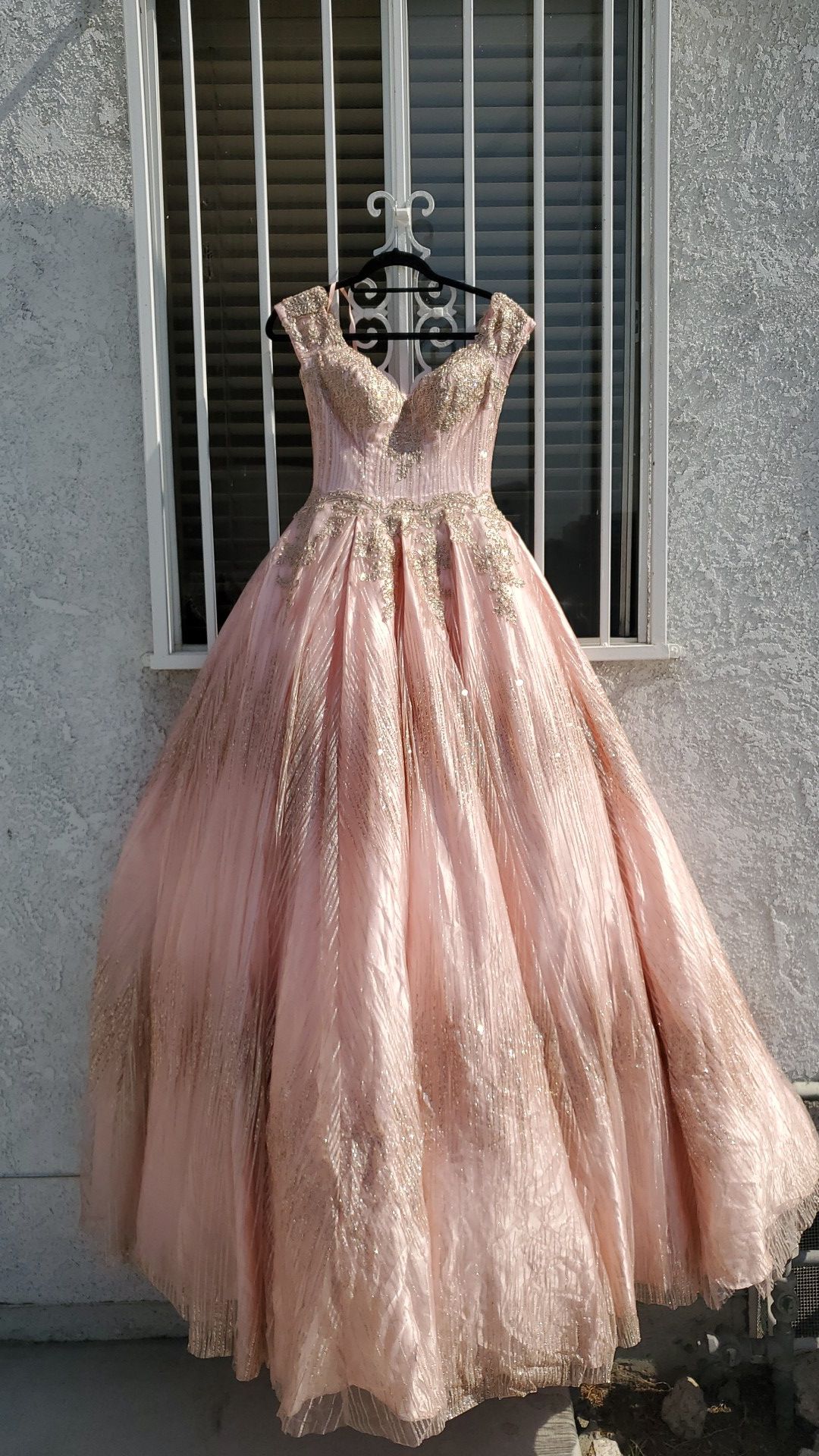 Used XS Rose Gold Quinceanera dress