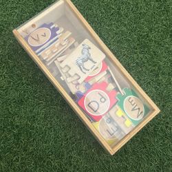 Melissa &Doug letter Puzzle 