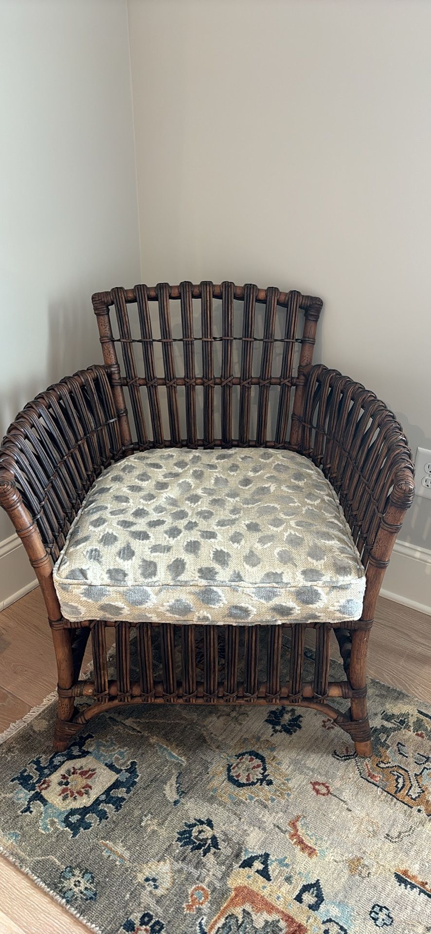 William And Sonoma Wicker Chair Set