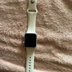 APPLE WATCH SERIES 3 42MM UNLOCKED NEW IN BOX $1 DOWN TODAY REST IN PAYMENTS.NO CREDIT CHECK 