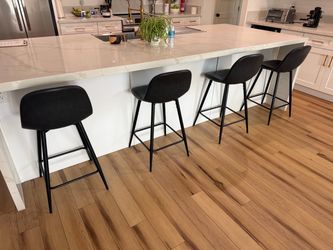 Set of 4 Black Faux Leather Bar Stools