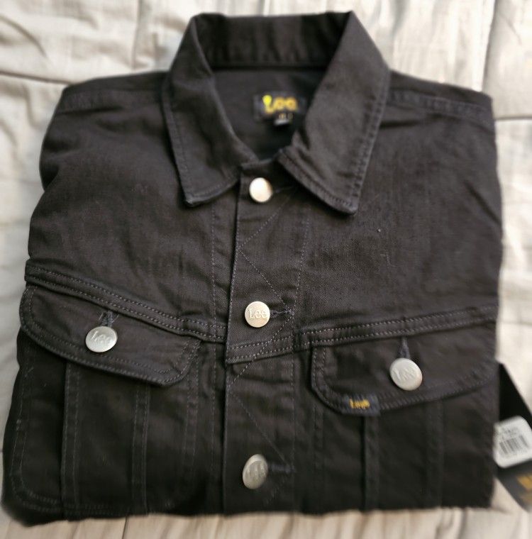 Lee Denim Jacket (M)