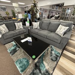 2 Pc Sofa And Loveseat 