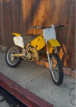 2000 rm125