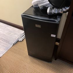 Mini Refrigerator 