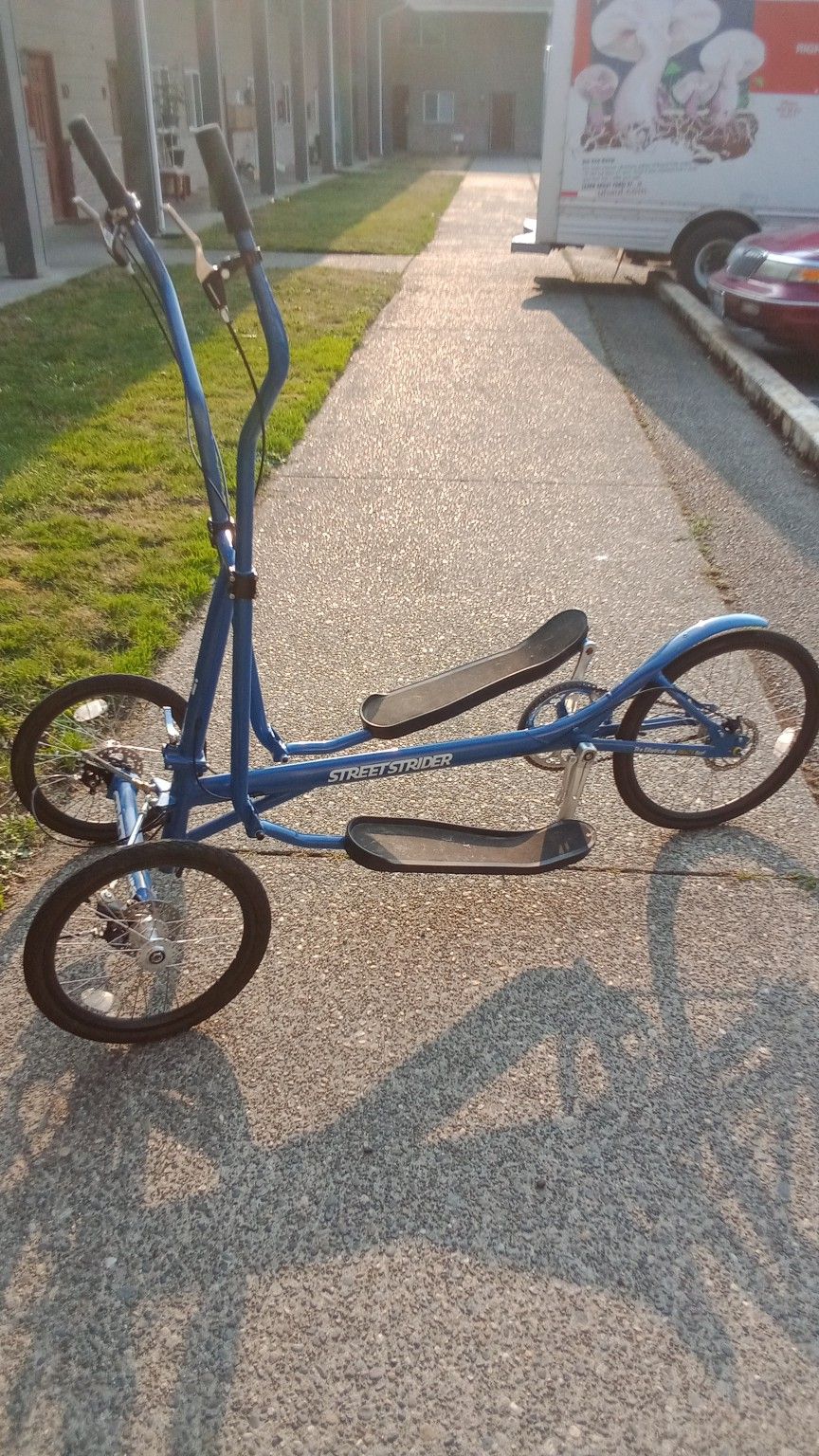 Strider Elliptical Street Rider Outdoor Ellpitical Bike E-Strider