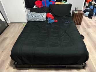 Full size 5inch bed frame.
