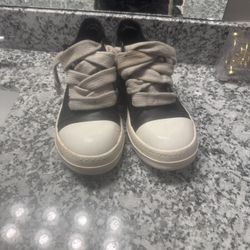 Rick Owen’s Jumbo Lace