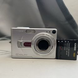Casio Exilim EX-Z50  5MP Digital camera