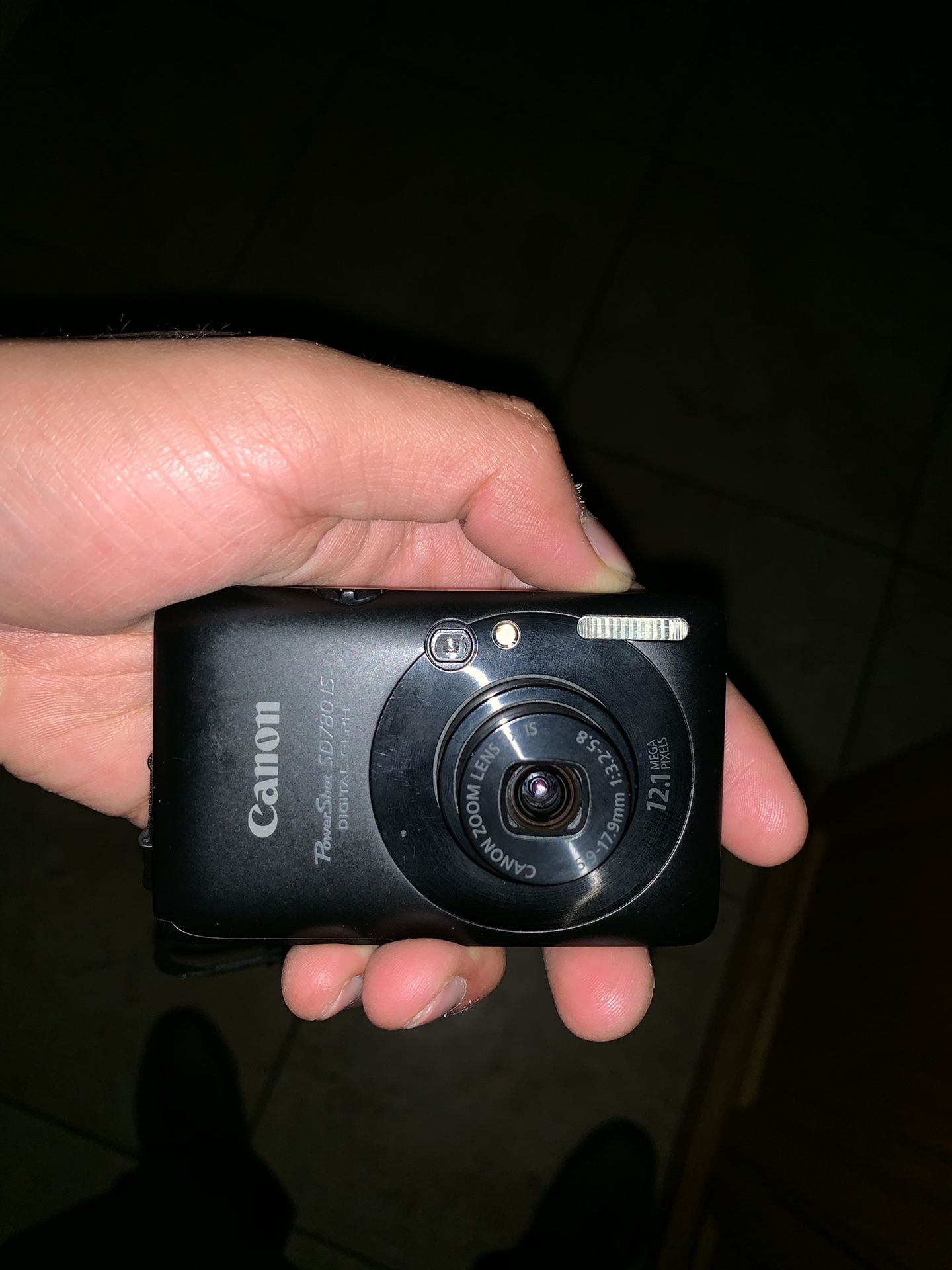 Canon Powershot SD780 IS Black Digital Camera