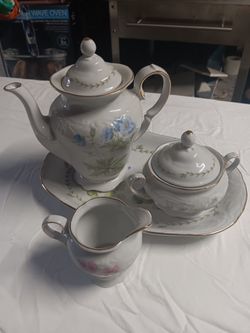 Elegant vintage fine china
