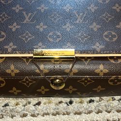 LV Messenger Bag