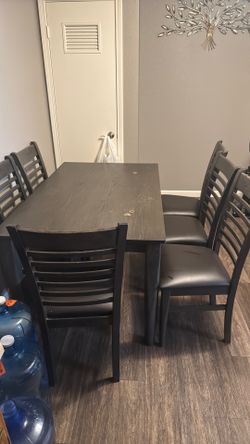 Dinning table