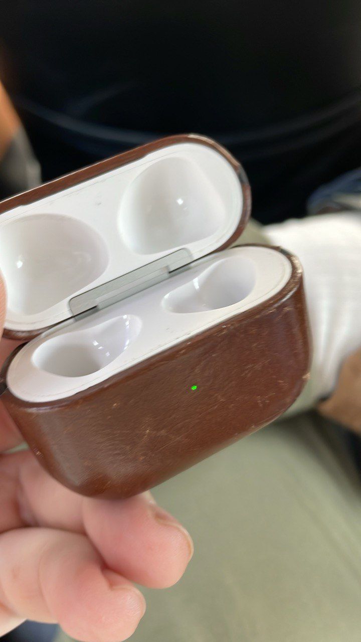 Airpods 3 Case Only - Great Condition, Lost Airpods