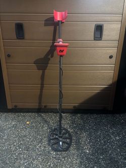 Minelab vanquish 540 metal detector with pin pointer