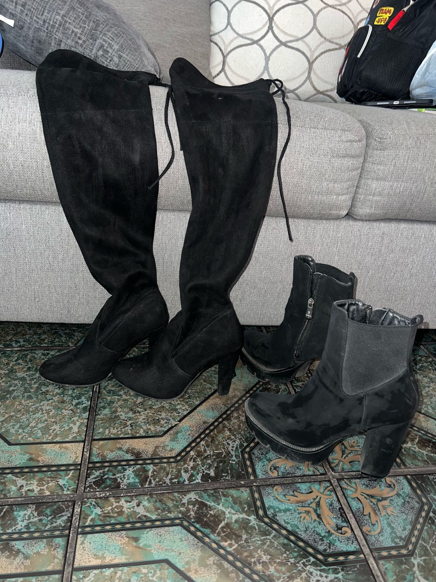 Woman boots size 8