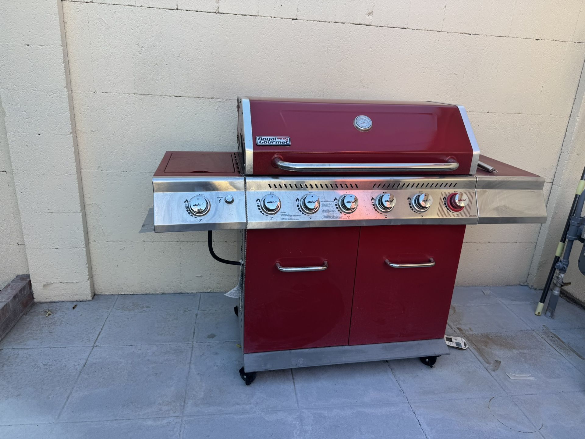 Red Bbq Gas Tanks Patio Sectional Fire Pit Table Chairs