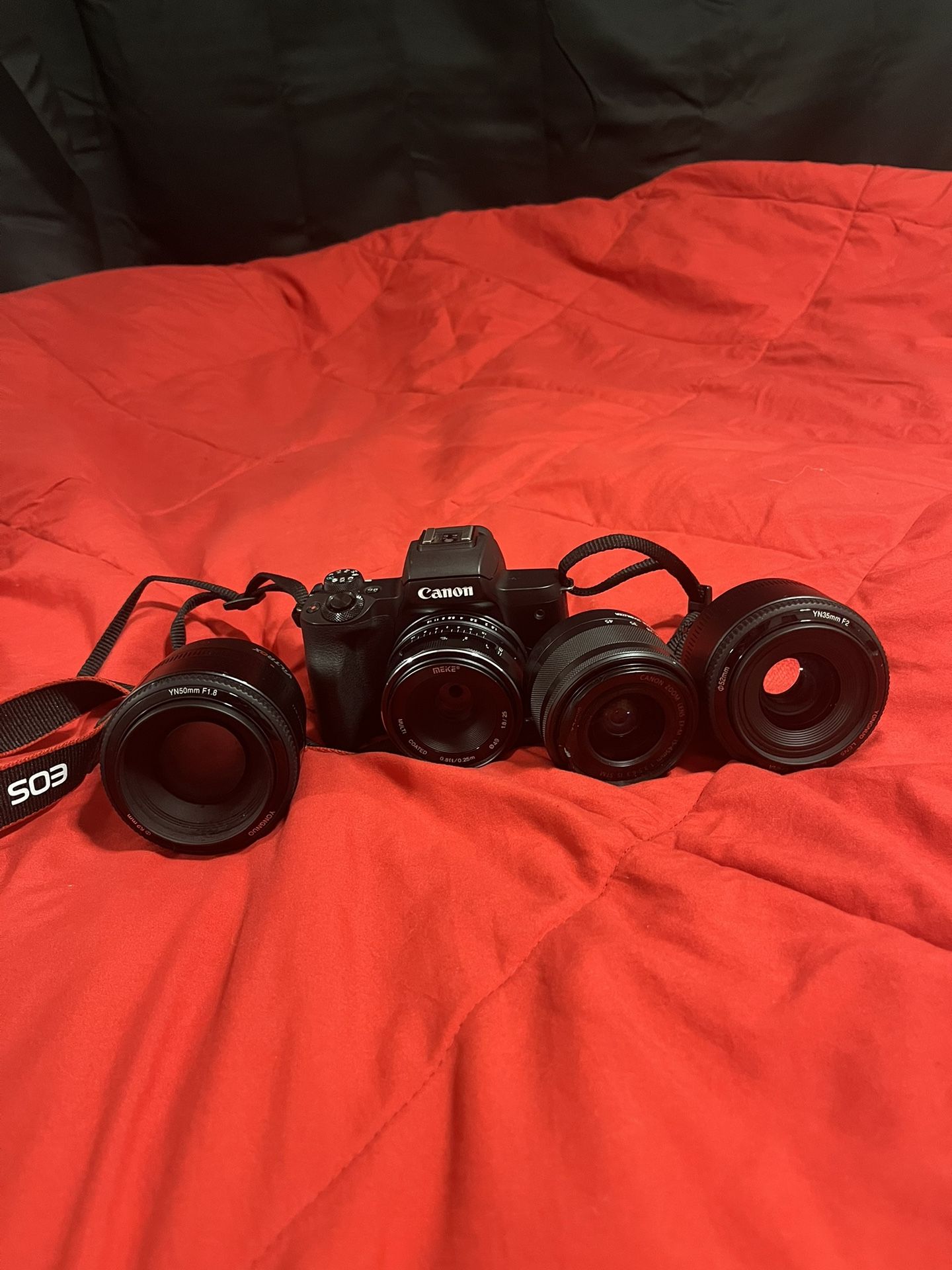 Canon EOS M50
