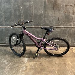 Diamondback Octane 24 mountain bike bicycle