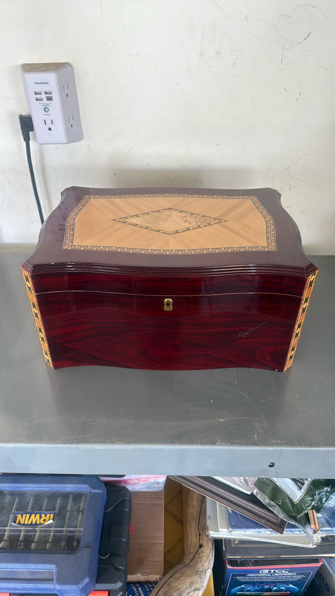 Cigar Humidor Box