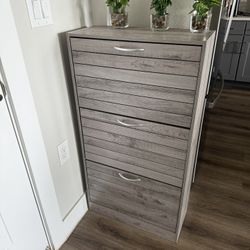 Shoe Rack / Shoe Storage Cabinet