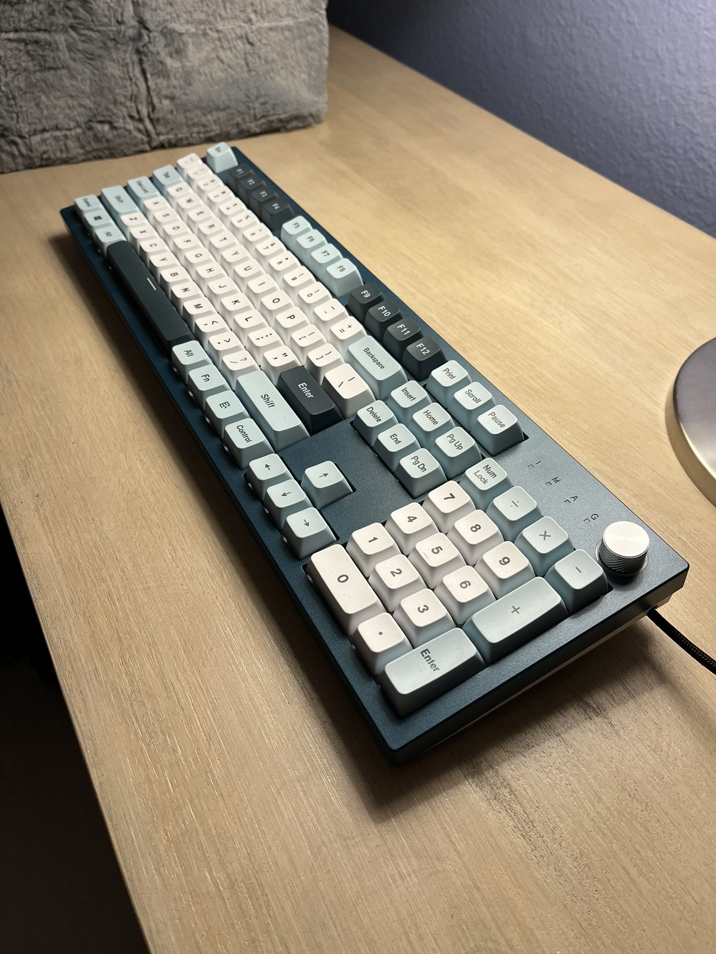 Montech MKey Mechanical Gaming Keyboard
