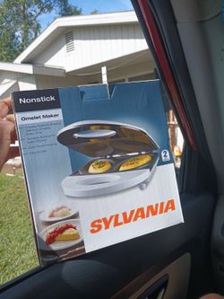 Sylvania Nonstick Omelet Maker SW-086 750 Watt,