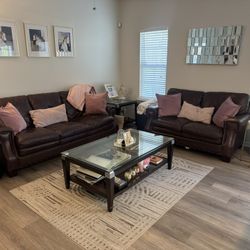 Leather Sofa And Coffee Tables 