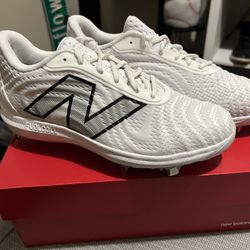 Brand New Baseball Metal Cleats!! Size 10 Men