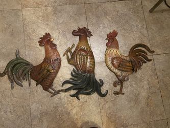 Roosters set