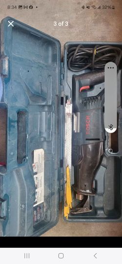 Bosch Reciprocating Saw with Case and Blades