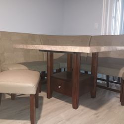 Beautiful Six Piece Marble Dining Table