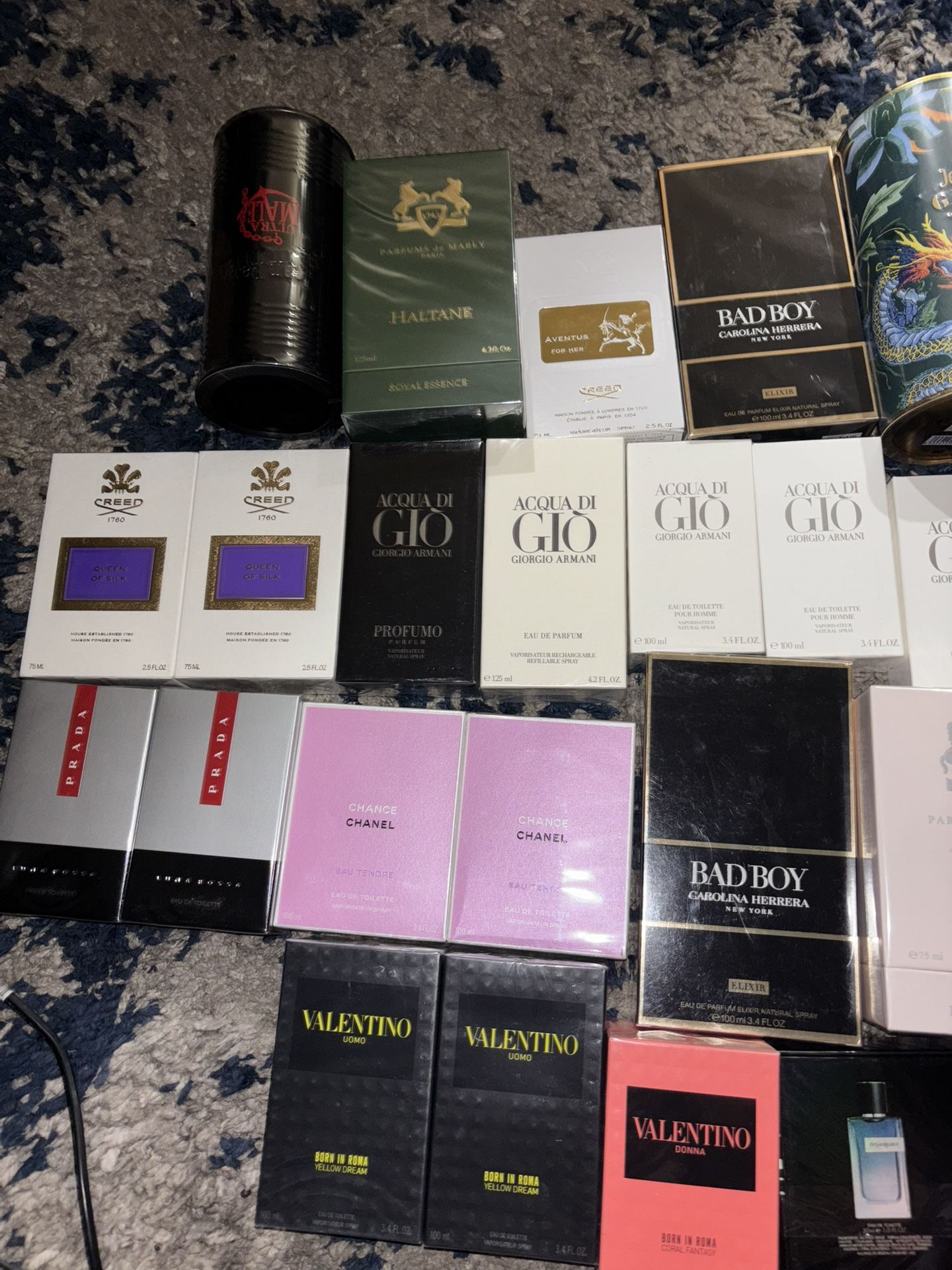 Men And Women Fragrances 
