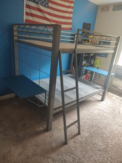 Bunk beds full size