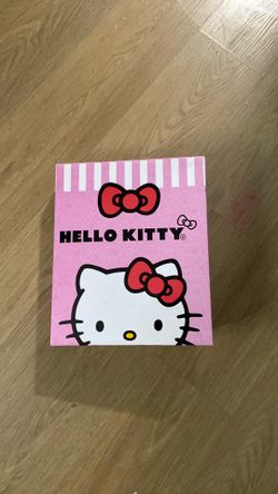 Hello kitty sweatshirt gift box size XL