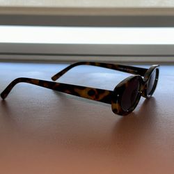 Oval Retro Sunglasses 