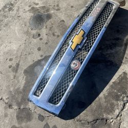 2012 Chevy Silverado Grille