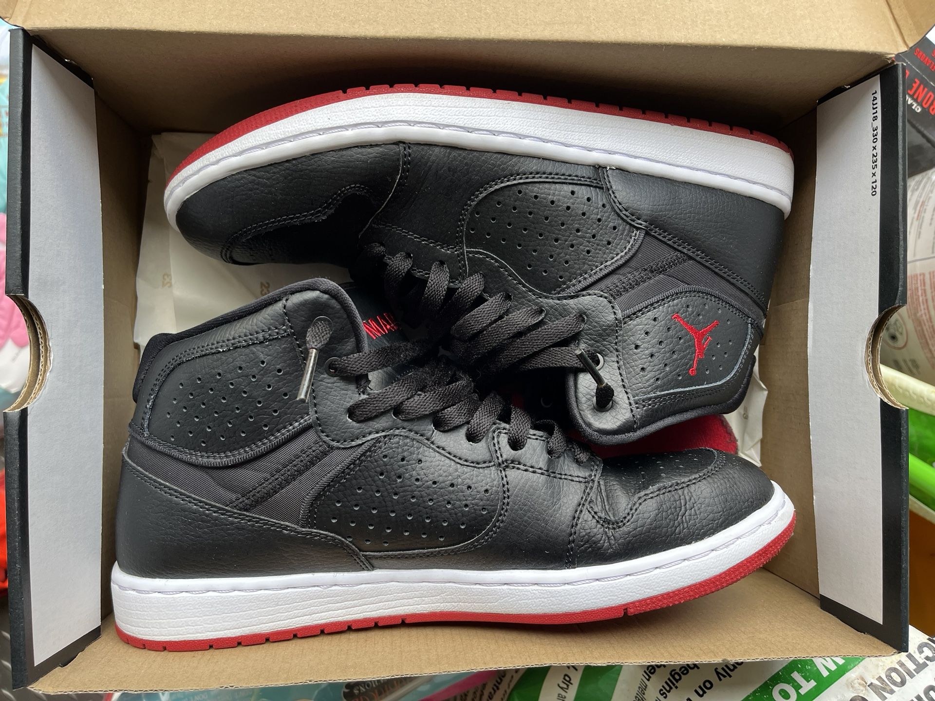 Jordan Access Mid - Size 10